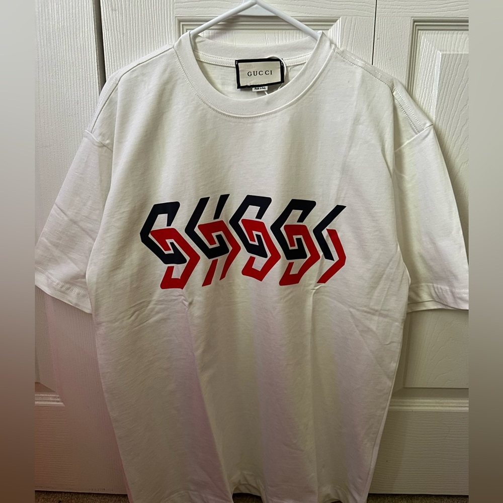 Gucci Printed Logo